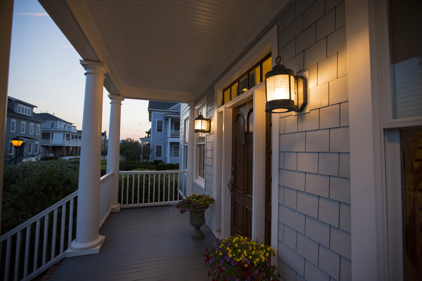 James Hardie Shingle Siding Porch Image