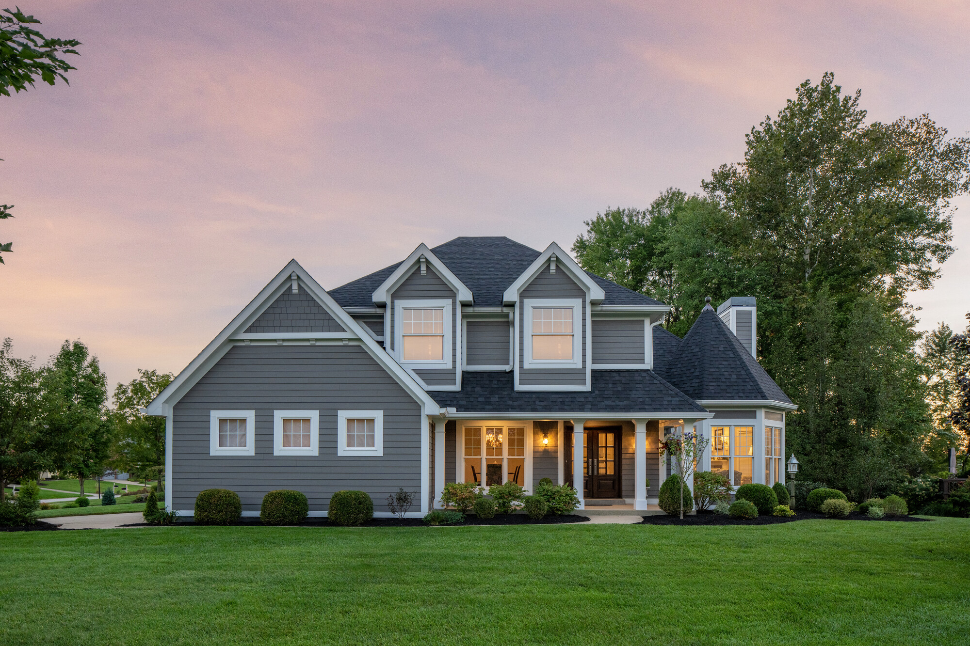 Light Gray Home with Aged Pewter James Hardie Siding Light Gray Home with Aged Pewter James Hardie Siding